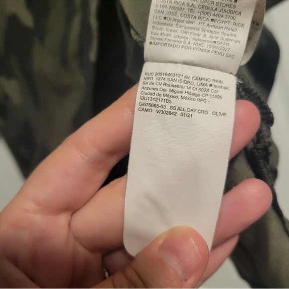 Old Navy Active Short Sleeve All Day Crop Top in Olive Camo Size Large - Picture 5 of 5